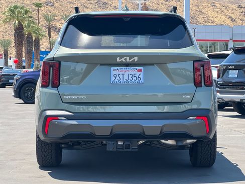 Certified 2024 Kia Sorento SX Prestige w/ Sage Leather Package image 4