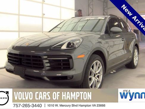 Used 2019 Porsche Cayenne AWD/4WD image 1