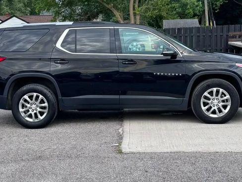 Used 2018 Chevrolet Traverse LT FWD image 6
