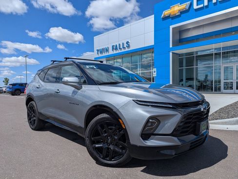 Used 2023 Chevrolet Blazer RS w/ Driver Confidence II Package AWD/4WD image 1