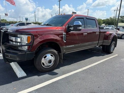 Used 2017 Ford F350 King Ranch w/ King Ranch Ultimate Package AWD/4WD image 3