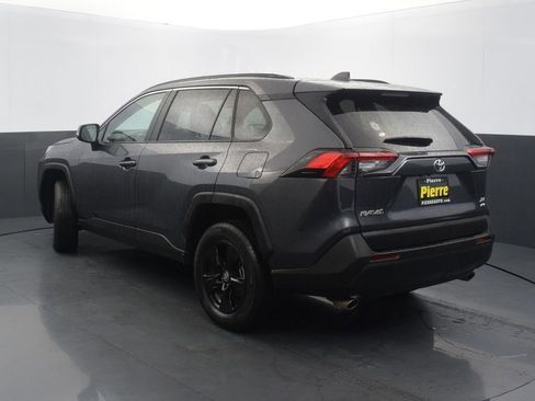 Used 2025 Toyota RAV4 XLE w/ Convenience Package image 2