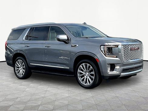 Used 2021 GMC Yukon Denali AWD/4WD image 3