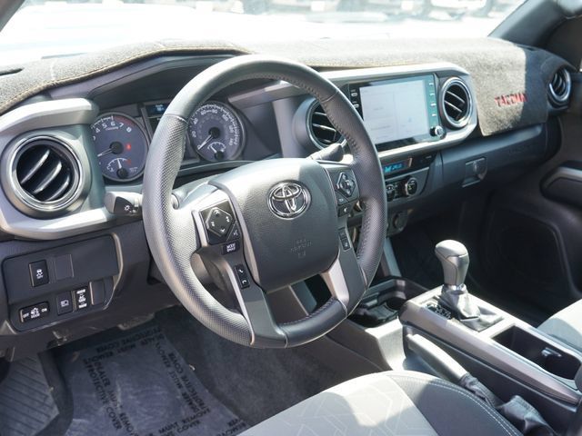 Used 2023 Toyota Tacoma TRD Sport w/ Technology Package AWD/4WD image 27