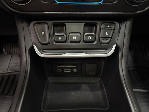 Used 2019 GMC Terrain SLT w/ Preferred Package AWD/4WD image 20