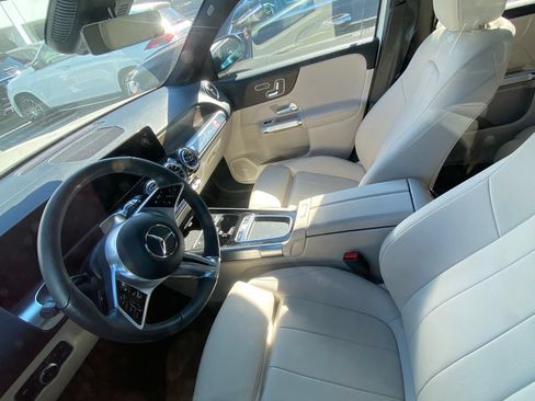 Used 2026 Mercedes-Benz GLB 250 image 8