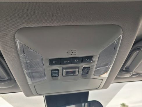 Used 2022 Toyota RAV4 XLE Premium FWD image 23