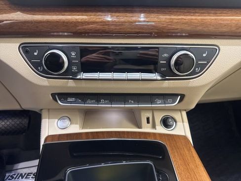 Used 2023 Audi Q5 2.0T Premium Plus w/ Premium Plus Package image 16