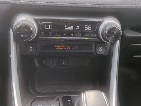 Used 2022 Toyota RAV4 XLE Premium FWD image 26