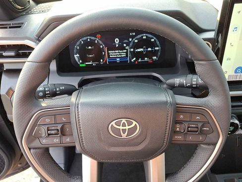 New 2026 Toyota 4Runner Limited image 17