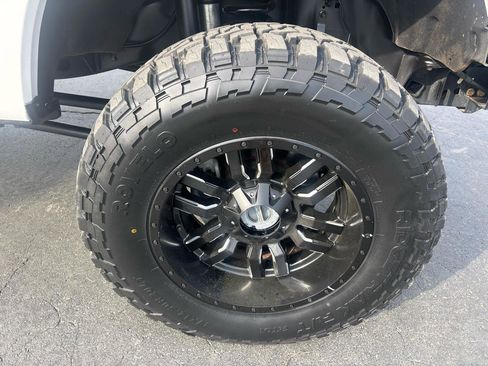 Used 2019 Ford F250 Lariat w/ Lariat Ultimate Package image 15