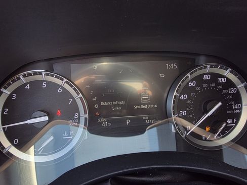 Used 2022 Toyota Highlander XLE image 14