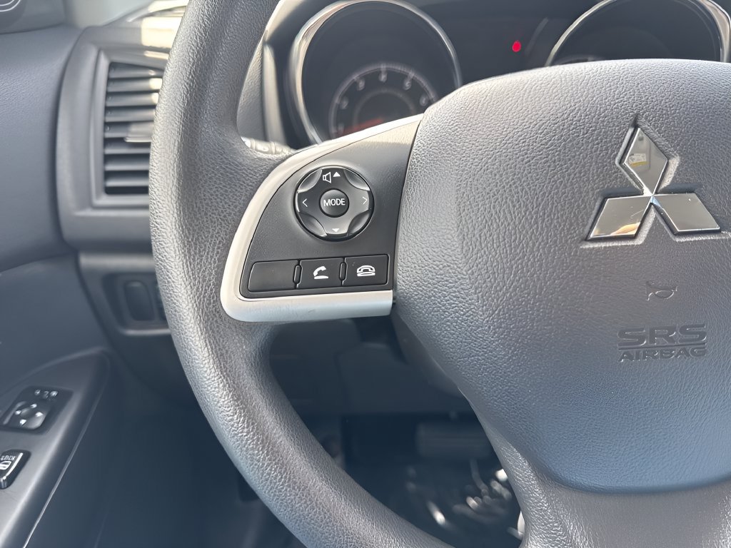 Used 2024 Mitsubishi Outlander Sport ES AWD/4WD image 13