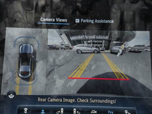 Certified 2024 Mercedes-Benz GLC 300 4MATIC image 44