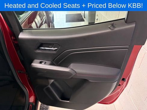 Used 2024 Chevrolet Colorado Z71 w/ Z71 Convenience Package 2 AWD/4WD image 19