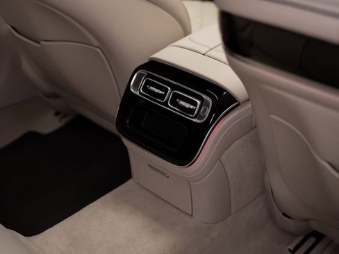 Used 2023 Mercedes-Benz S 580 4MATIC Sedan image 71