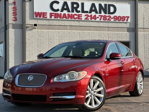 Used 2011 Jaguar XF RWD image 1