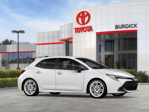 New 2026 Toyota Corolla SE FWD image 14