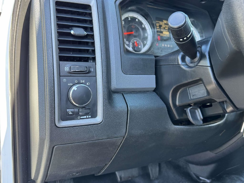 Used 2015 RAM 1500 Tradesman w/ Power & Remote Entry Group AWD/4WD image 6