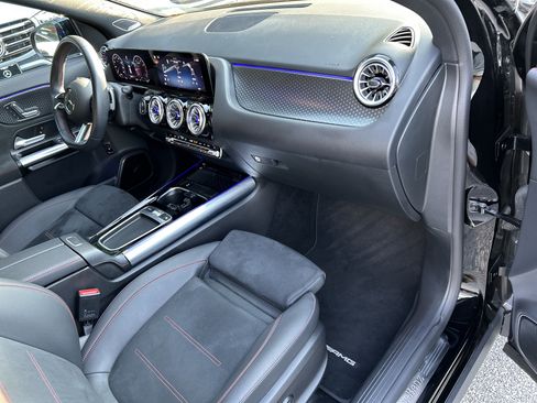 Certified 2025 Mercedes-Benz GLA 250 4MATIC image 47