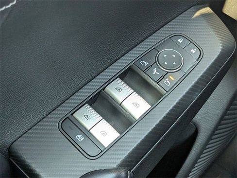 Used 2024 Mitsubishi Outlander SE image 26