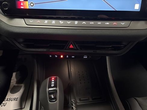 Used 2026 Dodge Charger Scat Pack AWD/4WD image 18