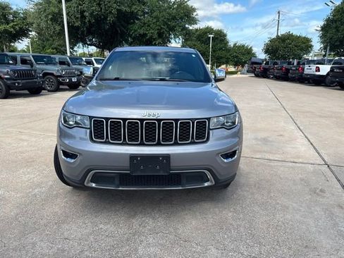 Used 2020 Jeep Grand Cherokee Limited RWD image 3