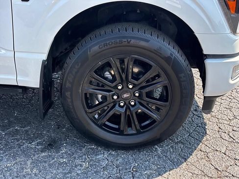 Used 2024 Ford F150 Platinum w/ FX4 Off-Road Package AWD/4WD image 10