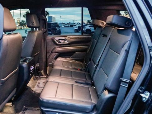 Used 2021 Chevrolet Tahoe LT image 19