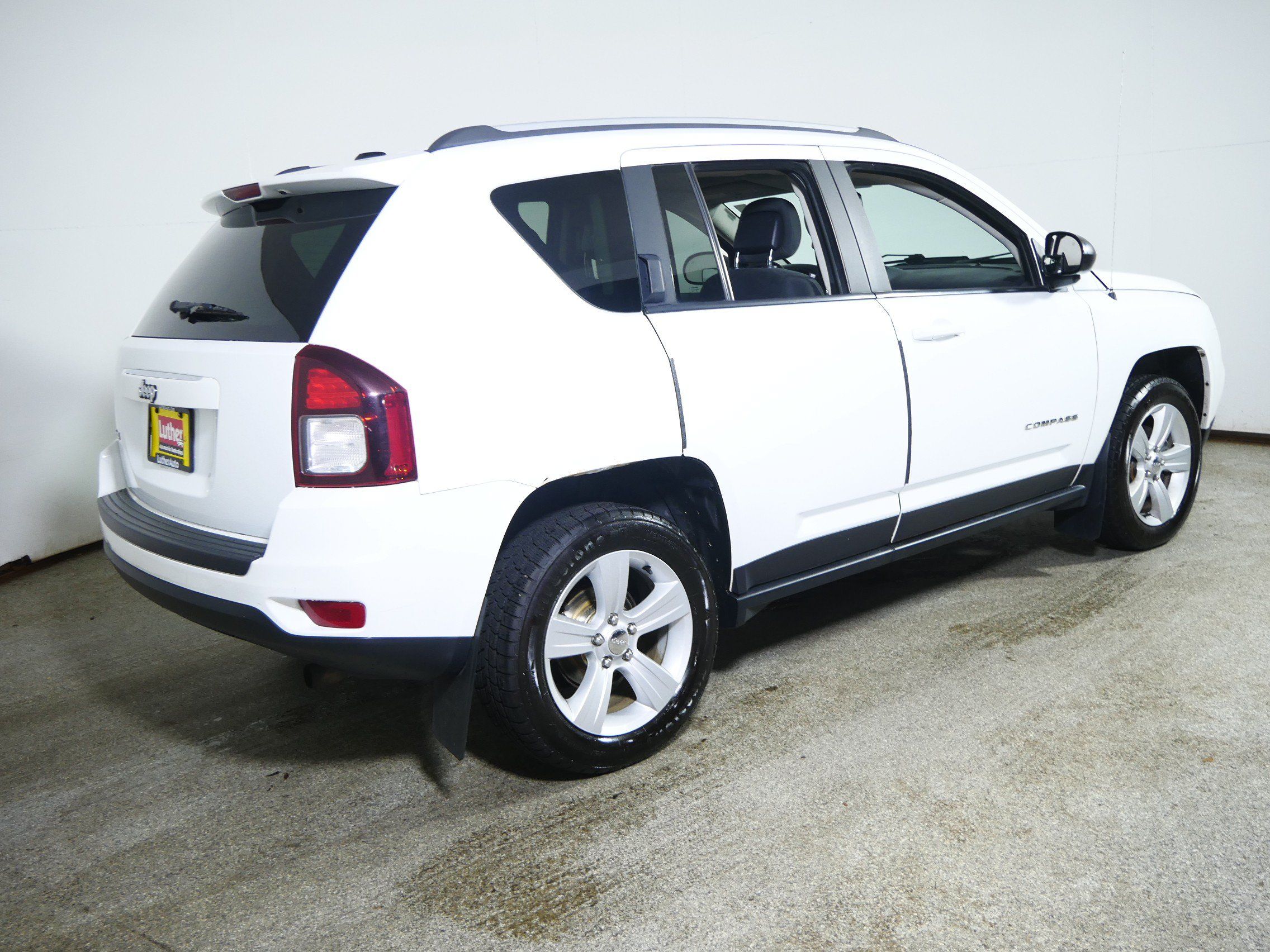 Used 2017 Jeep Compass Sport w/ Power Value Group AWD/4WD image 7