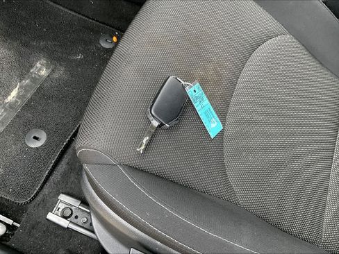 Certified 2024 Kia Forte LXS FWD image 17