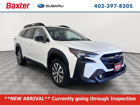 Used 2025 Subaru Outback Premium AWD/4WD image 1