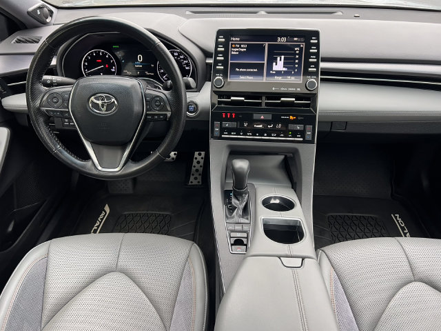 Used 2019 Toyota Avalon XSE w/ All Weather Liner Package FWD image 3
