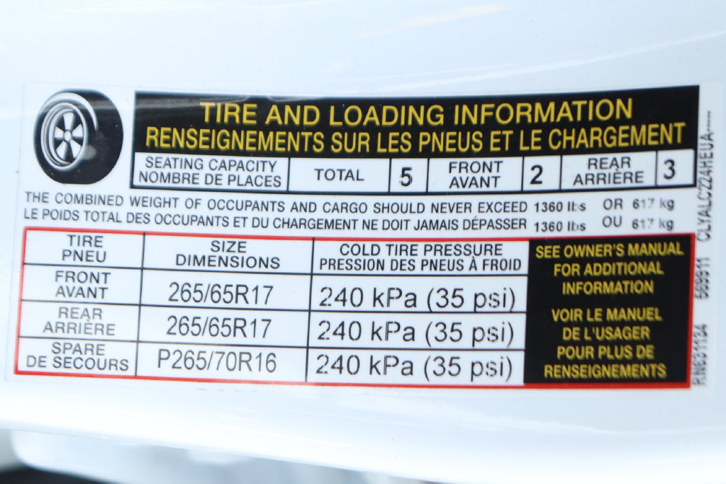 Used 2024 Nissan Frontier SV w/ SV Convenience Package RWD image 43