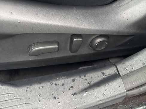 Certified 2024 Subaru Outback Premium AWD/4WD image 19