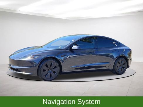 Used 2024 Tesla Model 3 Long Range RWD image 3