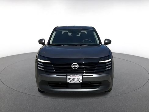 Used 2025 Nissan Kicks SV image 4