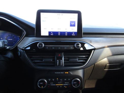 Used 2020 Ford Escape Titanium AWD/4WD image 13