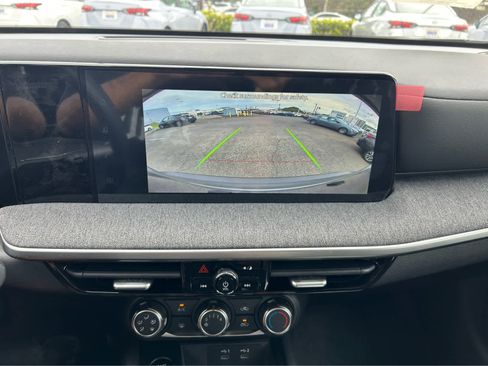 New 2026 Nissan Kicks S image 8