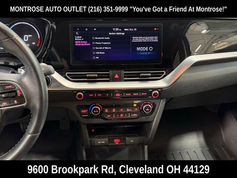 Used 2022 Kia Niro EX w/ Cold Weather Package image 25