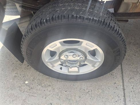 Used 2016 Ford F250 XLT AWD/4WD image 11