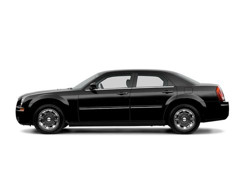 Used 2005 Chrysler 300 Touring RWD image 1
