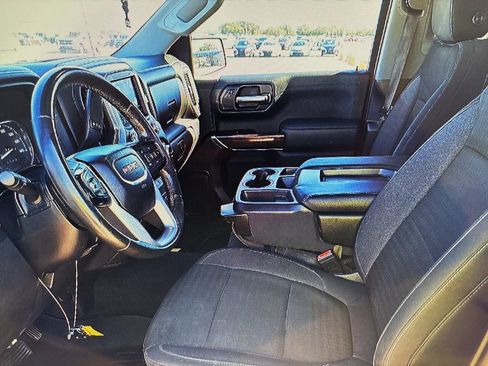 Used 2020 GMC Sierra 1500 SLE w/ SLE Value Package image 7