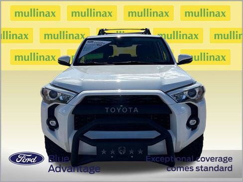 Used 2022 Toyota 4Runner SR5 Premium w/ Moonroof Package image 12
