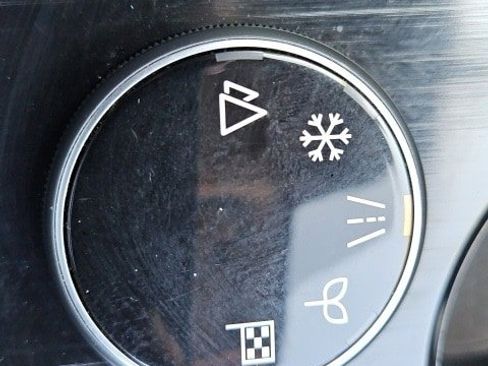 Certified 2023 Nissan Rogue SV w/ SV Premium B Package image 26