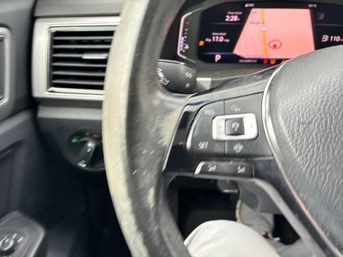Used 2019 Volkswagen Atlas SEL FWD image 18