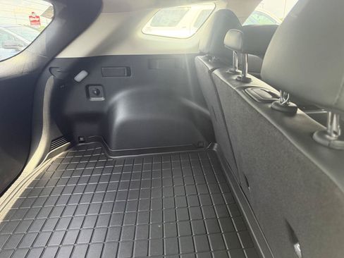 Used 2025 Kia Sportage SX FWD image 12