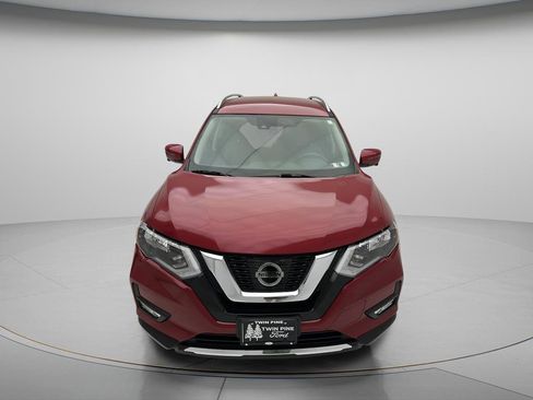 Used 2017 Nissan Rogue SL AWD/4WD image 3