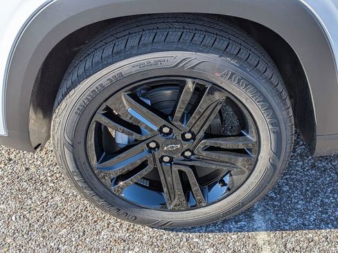 New 2026 Chevrolet Trax ACTIV w/ Driver Confidence Package image 11