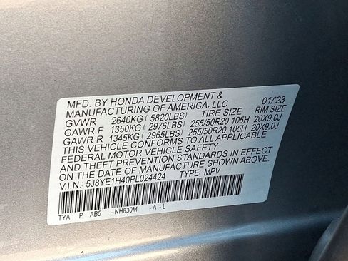 Used 2023 Acura MDX SH-AWD w/ Technology Package image 18